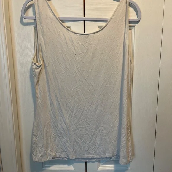Cache size XL studded cami - Picture 8 of 10